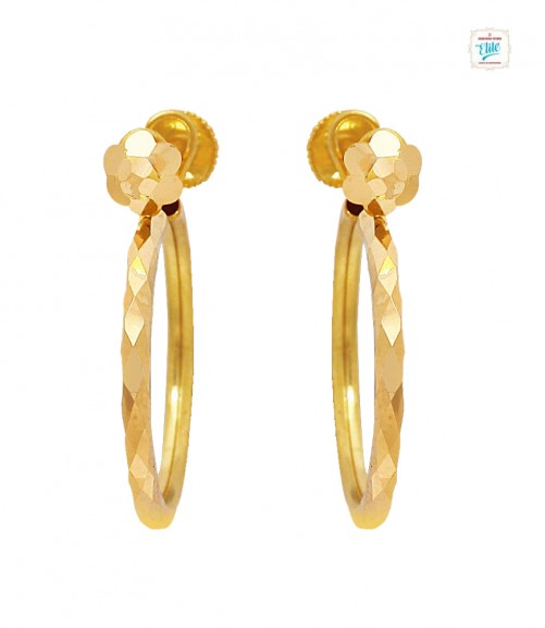 Shimmering Cut Gold Huggie Earring -1379
